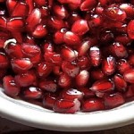 how to eat a pomegranate