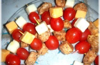 chicken cheese tomato appetizer sticks recipe