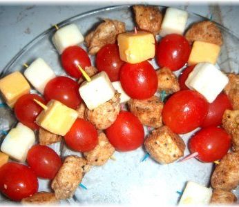 chicken cheese tomato appetizer sticks recipe