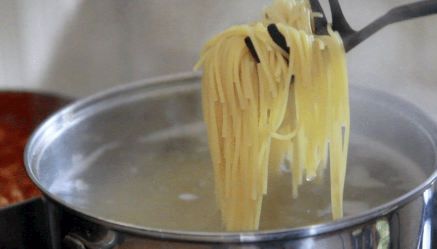 baked spaghetti pie recipe easy