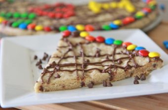 Giant cookie cake chocolate chip cookie cake recipe