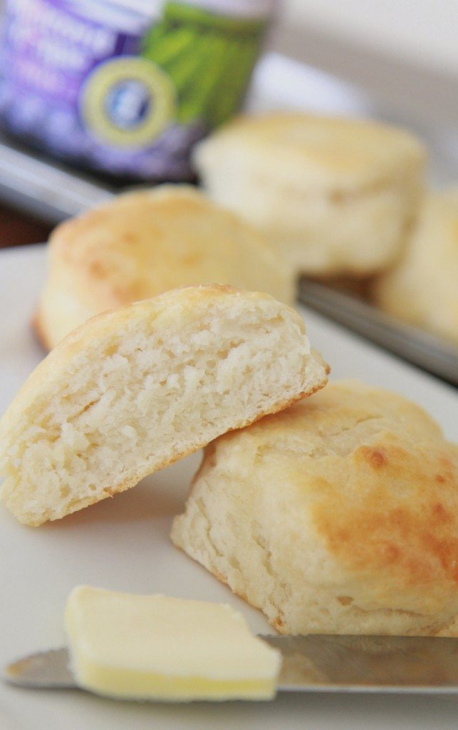 southern buttermilk biscuits recipe easy