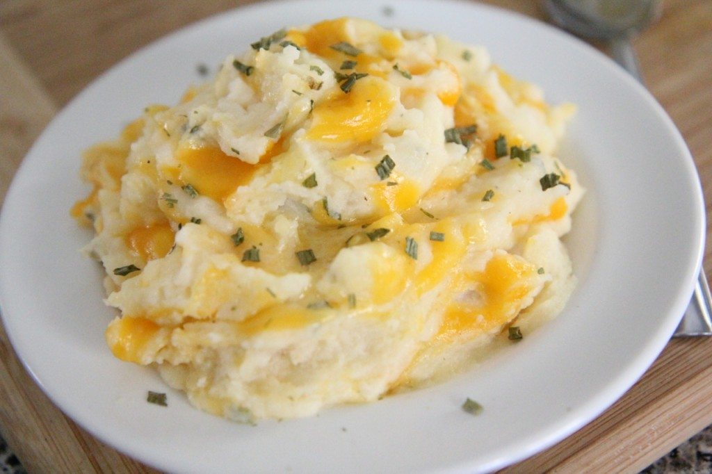 baked sour cream cheddar chives mashed potatoes
