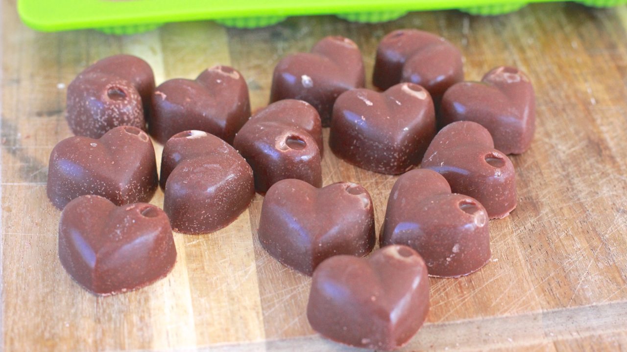 Chocolate Peanut Butter Fat Bombs (Keto)