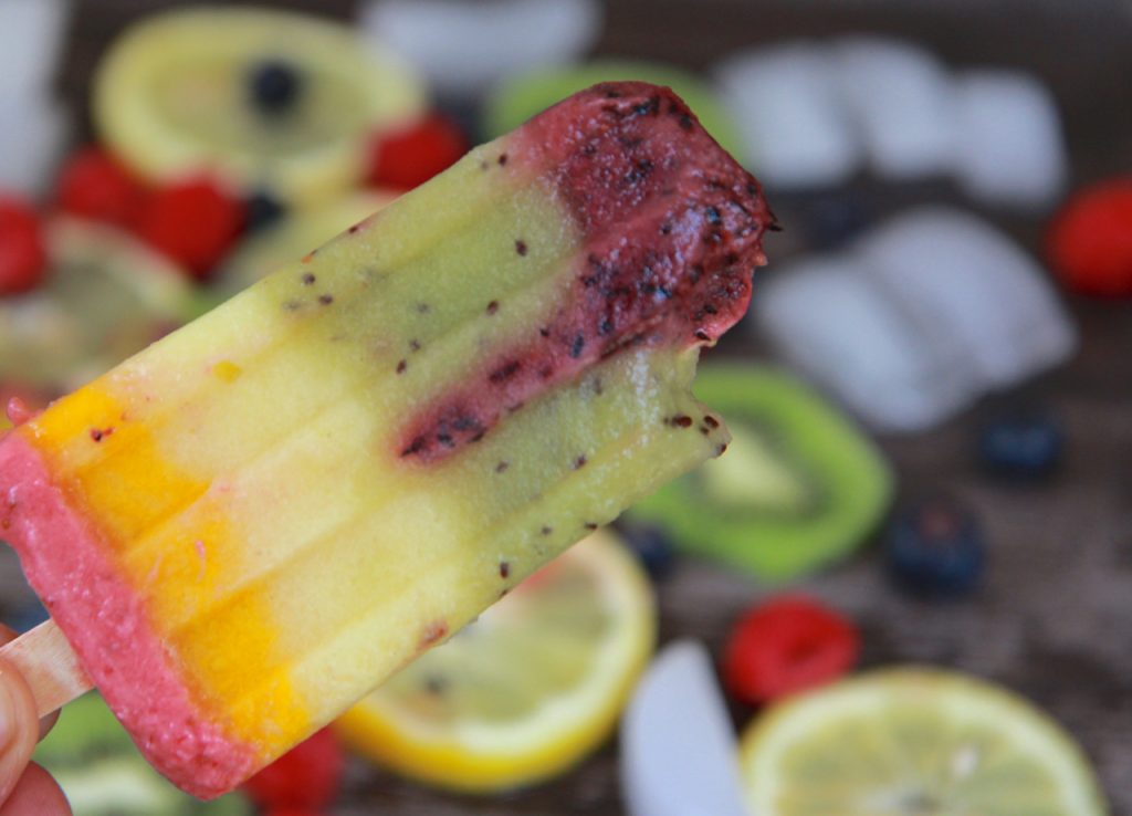 creamy fruit smoothie popsicle