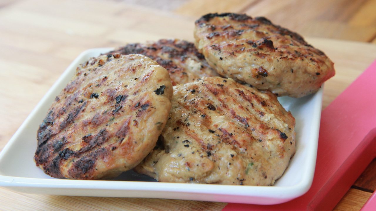 Easy Grilled Turkey Burgers