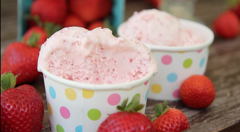 fresh strawberry ice cream