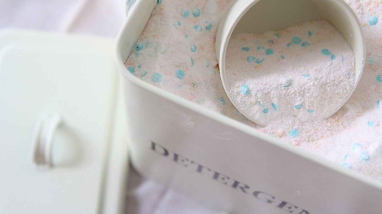 Homemade Laundry Detergent Recipe HE safe