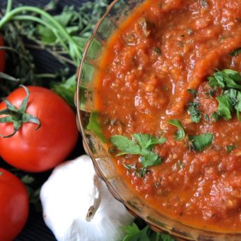 easy tomato sauce