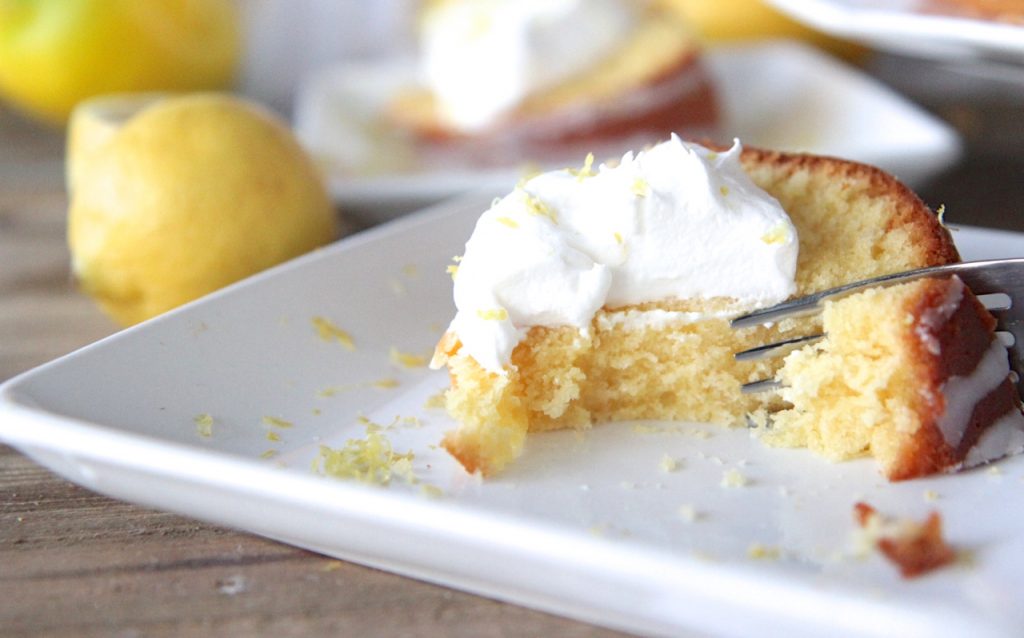 Homemade Southern Lemon Pound Cake Recipe