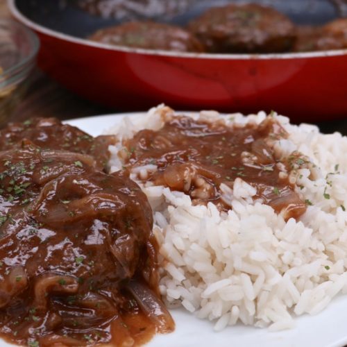 Southern Hamburger Steak & Onion Gravy