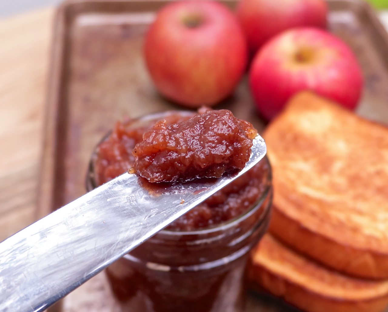 Thick & Creamy Apple Butter Recipe