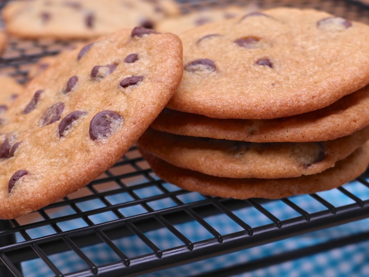 Thin Crispy Chocolate Chip Cookies Recipe