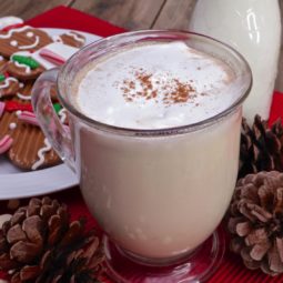 creamy gingerbread white hot chocolate recipe