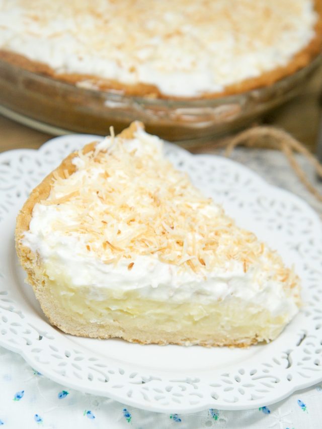 cropped-Southern-Coconut-Cream-Pie.jpg