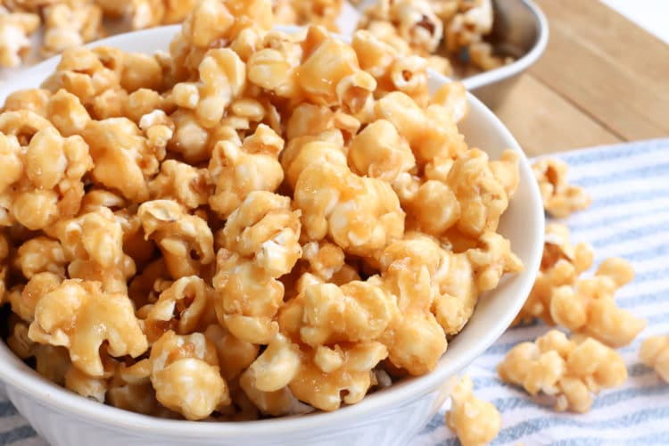 The BEST Caramel Popcorn Crunchy or Chewy