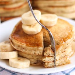 fluffy banana pancakes