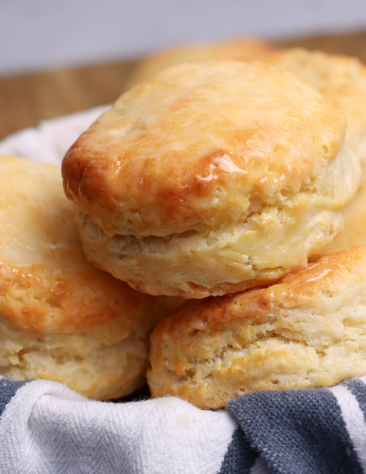 Fluffy Cream Cheese Biscuits Recipe
