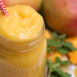 best mango smoothie recipe