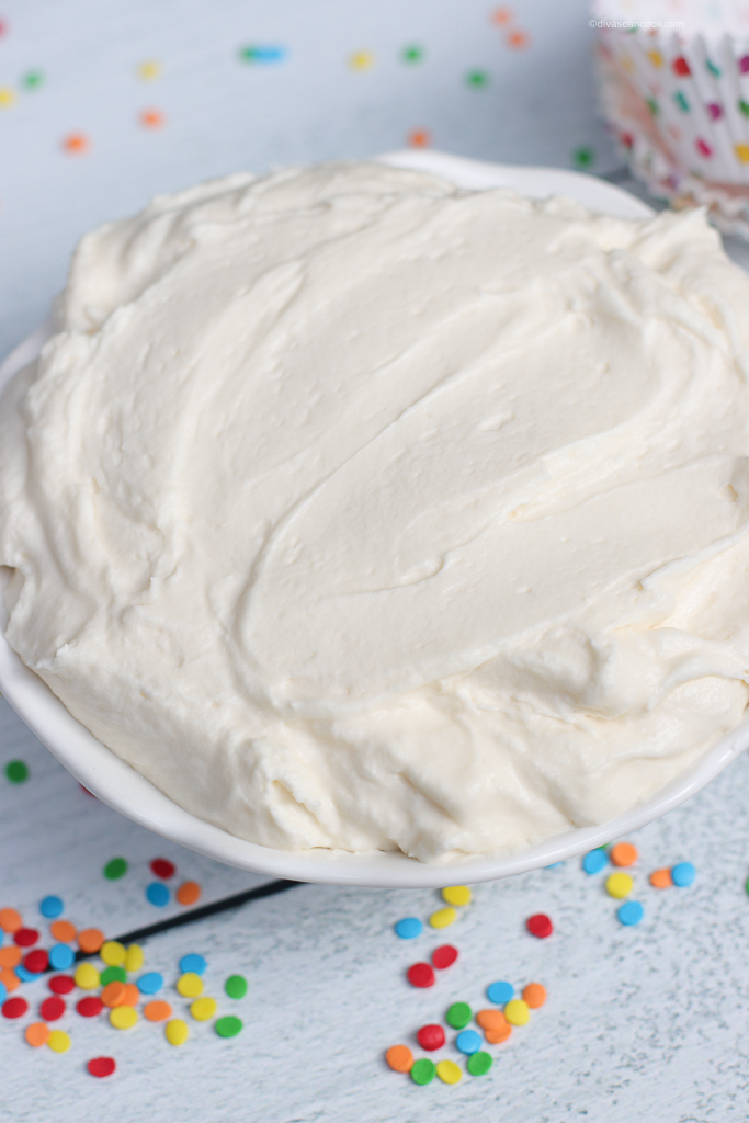 cream cheese whipped cream frosting recipe