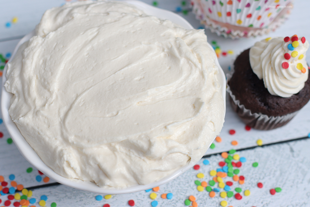 easy whipped cream frosting recipe