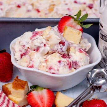 best strawberry shortcake ice cream recipe-1