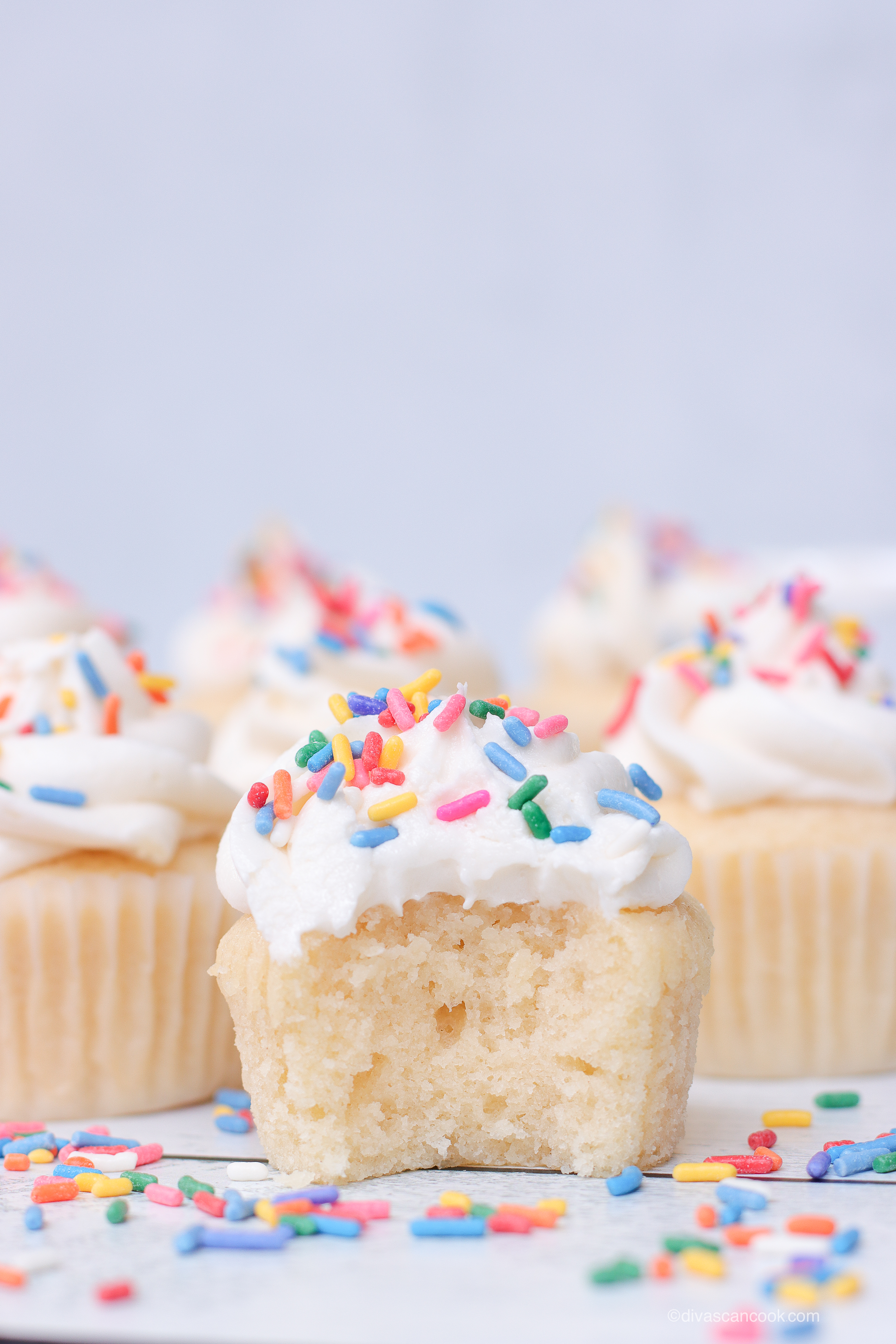 easy vanilla cupcake recipe