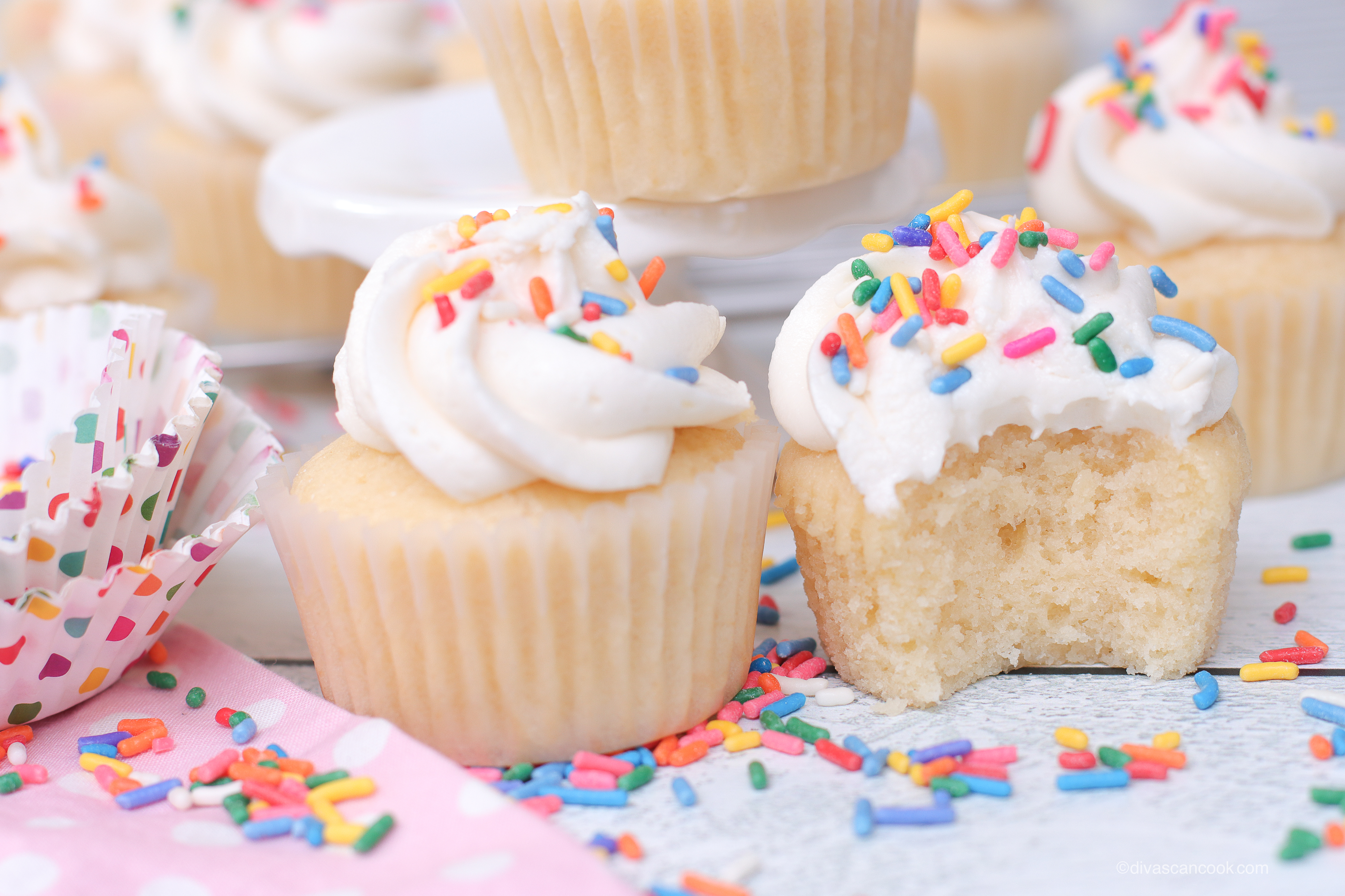 Very Vanilla Cupcakes-image